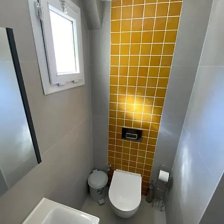 Large With Private Heated Outdoor Pool Villa