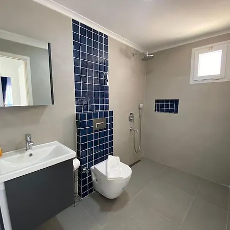 Villa Large With Private Heated Outdoor Pool