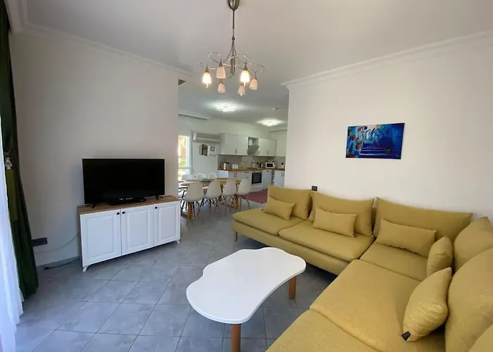 Vila Large With Private Heated Outdoor Pool Fethiye