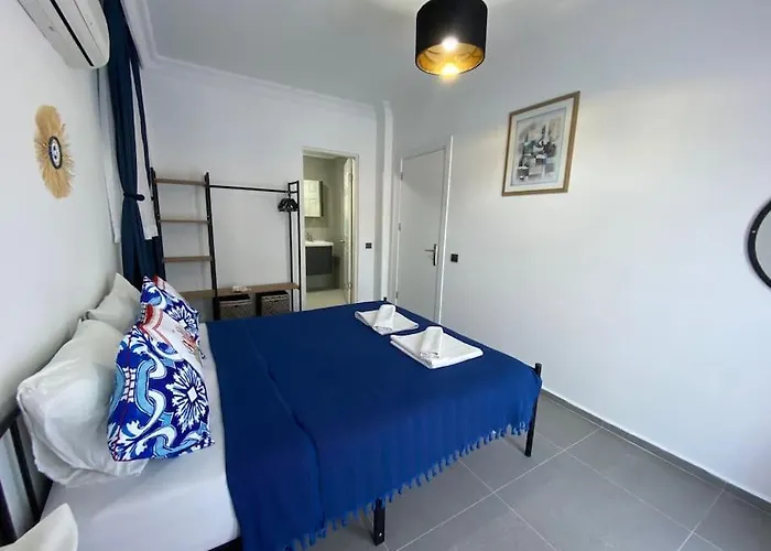 Villa Large With Private Heated Outdoor Pool *