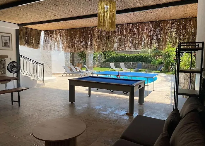 Large With Private Heated Outdoor Pool