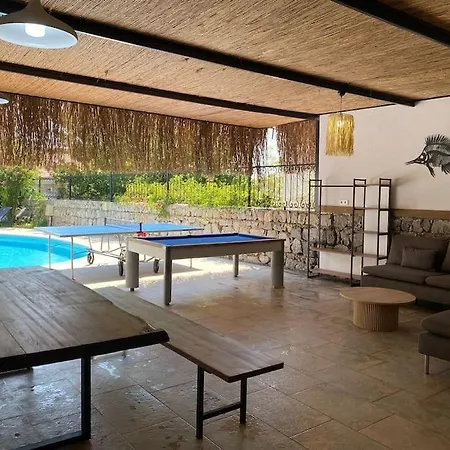 Villa Large With Private Heated Outdoor Pool